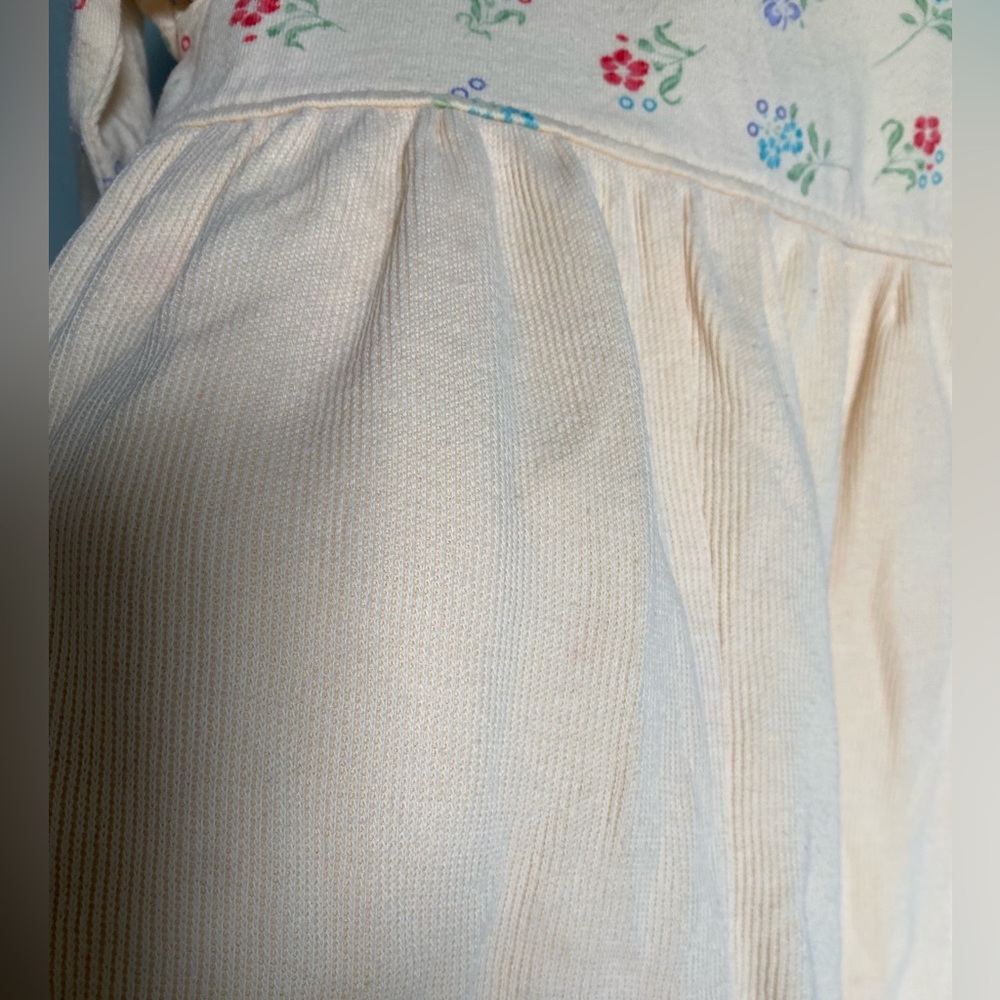 Cherokee romper - Picture 9 of 12